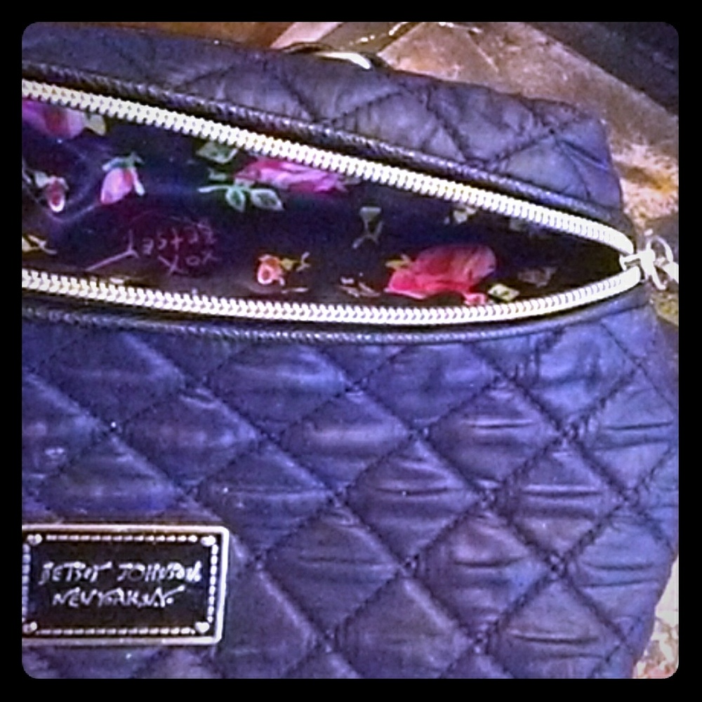 NWOT Betsey Johnson black cushion bag